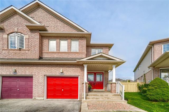 1195 Mowat Lane, House semidetached with 3 bedrooms, 2 bathrooms and 2 parking in Milton ON | Image 3