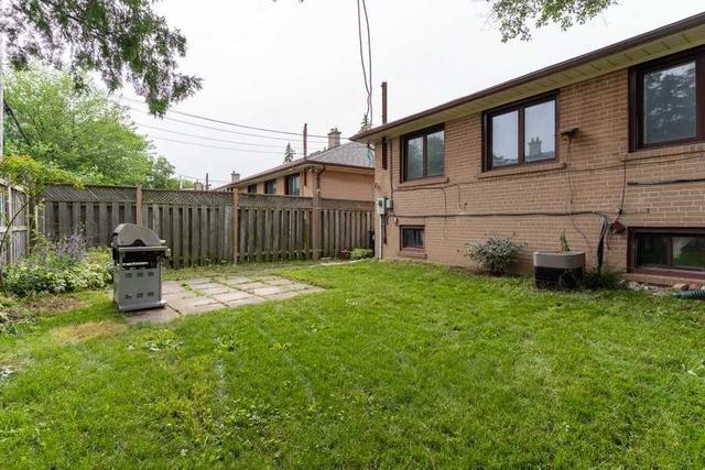 76 Pinemore Cres, House semidetached with 3 bedrooms, 2 bathrooms and 5 parking in Toronto ON | Image 22