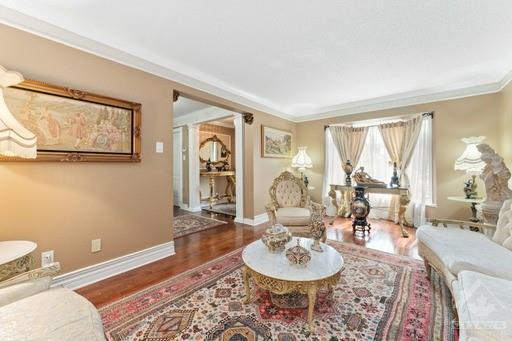 160 Sai Crescent, House detached with 4 bedrooms, 4 bathrooms and 6 parking in Ottawa ON | Image 6
