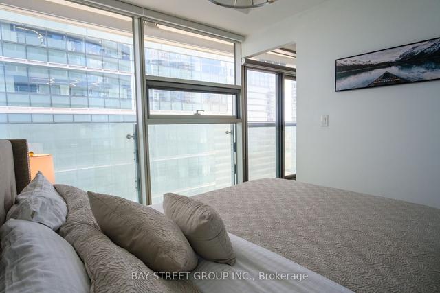 2909 - 14 York St, Condo with 1 bedrooms, 1 bathrooms and 0 parking in Toronto ON | Image 7
