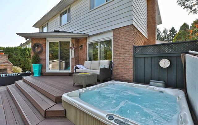 1375 Falgarwood Dr, House detached with 4 bedrooms, 4 bathrooms and 4 parking in Oakville ON | Image 32