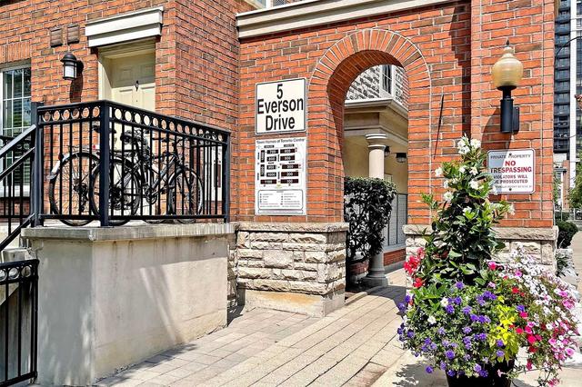1541 - 5 Everson Dr, Townhouse with 2 bedrooms, 2 bathrooms and 1 parking in Toronto ON | Image 22