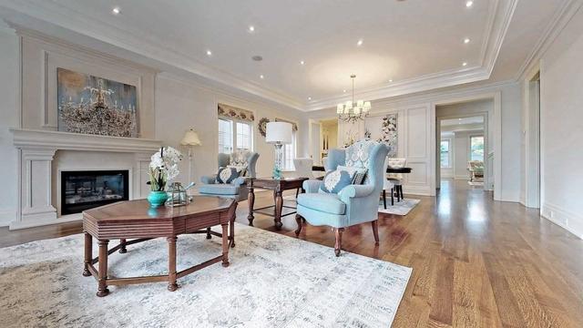 120 Estelle Ave, House detached with 4 bedrooms, 5 bathrooms and 4 parking in Toronto ON | Image 37