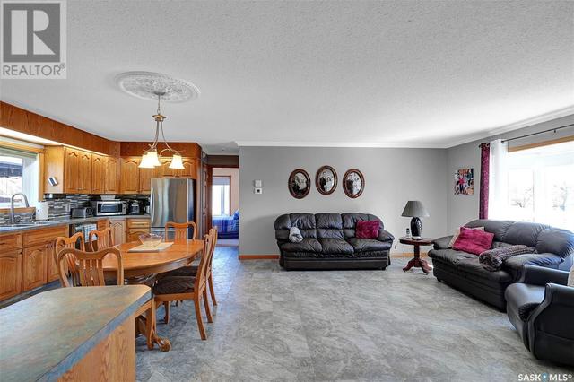 576 Okanese Avenue S, House detached with 2 bedrooms, 2 bathrooms and null parking in Fort Qu'Appelle SK | Image 15