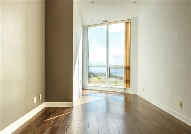 Uph05 - 600 Fleet St, Condo with 2 bedrooms, 2 bathrooms and 1 parking in Toronto ON | Image 5