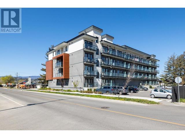 220 - 345 Dougall Road N, Condo with 0 bedrooms, 1 bathrooms and null parking in Kelowna BC | Image 20