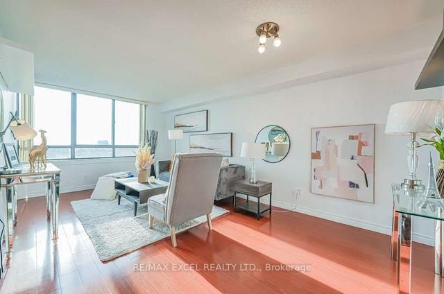 915 - 75 Bamburgh Circ, Condo with 2 bedrooms, 2 bathrooms and 2 parking in Toronto ON | Image 3