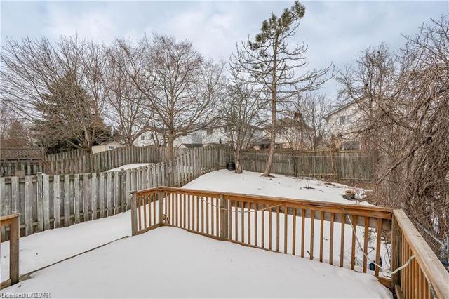 149 Ironwood Road, House detached with 5 bedrooms, 2 bathrooms and 3 parking in Guelph ON | Image 11