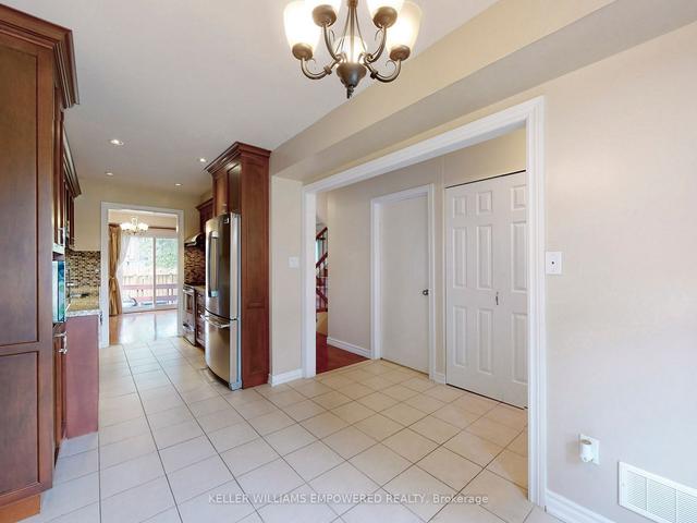 33 Mccool Crt, House semidetached with 3 bedrooms, 4 bathrooms and 3 parking in Toronto ON | Image 21