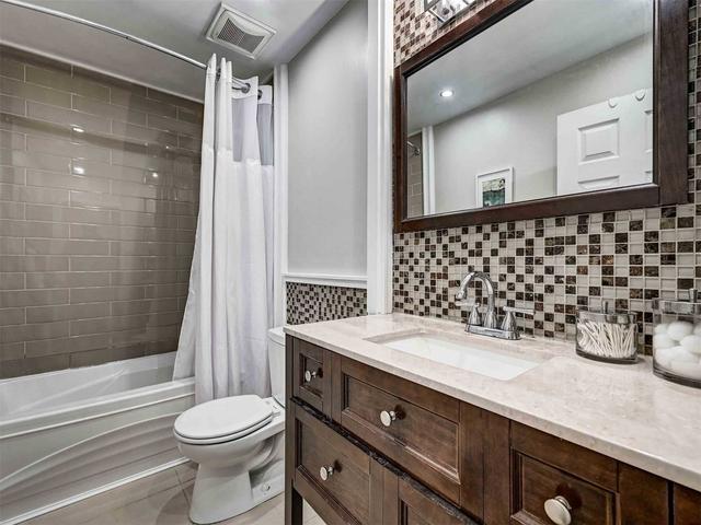 56 - 1030 Falgarwood Dr, Townhouse with 3 bedrooms, 2 bathrooms and 1 parking in Oakville ON | Image 21