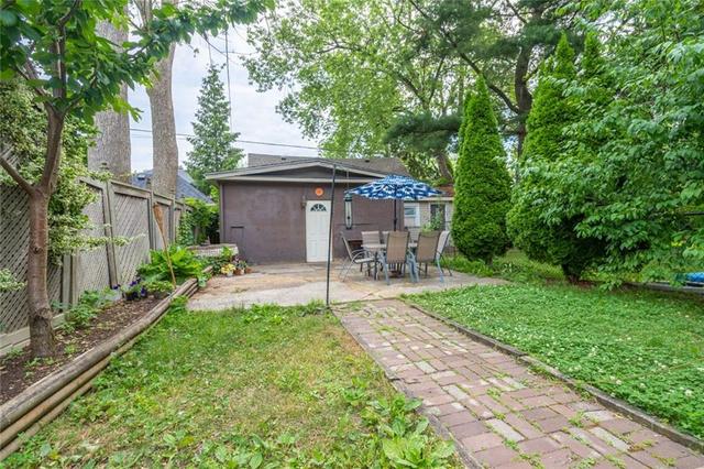 513 Hager Avenue, House detached with 6 bedrooms, 2 bathrooms and 5 parking in Burlington ON | Image 27