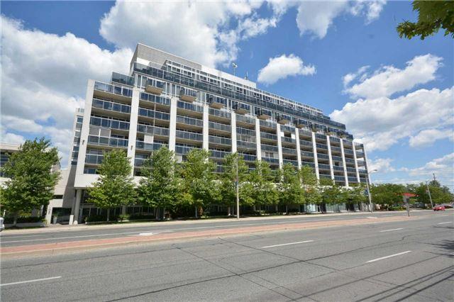 520 - 1040 The Queensway, Condo with 3 bedrooms, 2 bathrooms and 1 parking in Toronto ON | Image 1