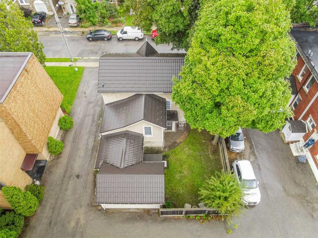 10 James St W, House detached with 3 bedrooms, 2 bathrooms and 3 parking in Guelph ON | Image 10