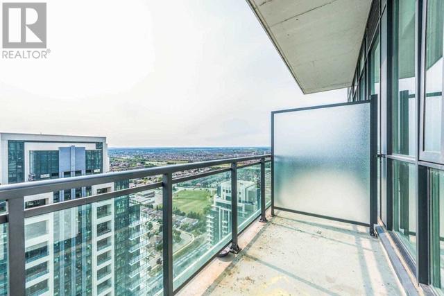 3705 - 4065 Brickstone Mews, Condo with 1 bedrooms, 1 bathrooms and 1 parking in Mississauga ON | Image 4