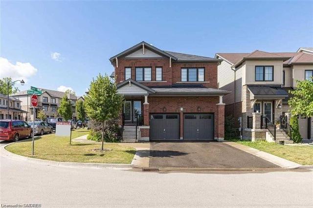 92 West Glen Ave, House detached with 4 bedrooms, 4 bathrooms and 4 parking in Hamilton ON | Image 1
