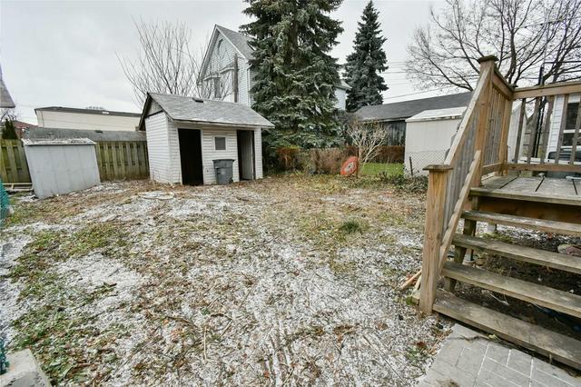 86 Patterson Ave, House detached with 3 bedrooms, 3 bathrooms and 0 parking in Toronto ON | Image 16