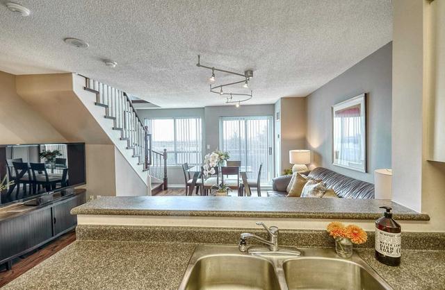 519 - 39 Oneida Cres, Condo with 2 bedrooms, 2 bathrooms and 2 parking in Richmond Hill ON | Image 18