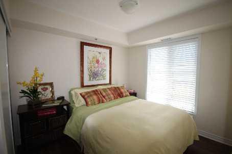 3070 Rotary Way # 107, Condo with 2 bedrooms, 2 bathrooms and 2 parking in Burlington ON | Image 8