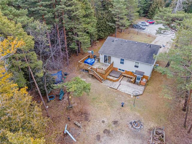 6420 Tanner Road, House detached with 3 bedrooms, 1 bathrooms and null parking in Lambton Shores ON | Image 46