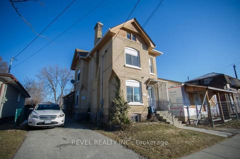 282 Darling St, House detached with 6 bedrooms, 4 bathrooms and 3 parking in Brantford ON | Card Image