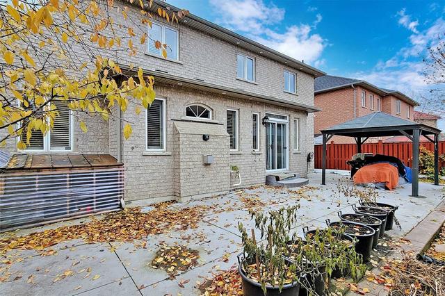 4 Springwood Heights Cres, House detached with 4 bedrooms, 6 bathrooms and 4 parking in Brampton ON | Image 31