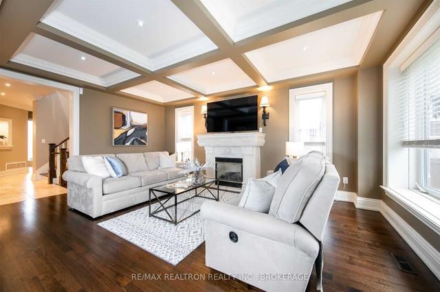 28 Duncairn Dr, House detached with 4 bedrooms, 5 bathrooms and 5 parking in Toronto ON | Image 38