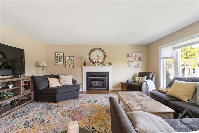1417 Sillery Place, House detached with 5 bedrooms, 5 bathrooms and 6 parking in Ottawa ON | Image 12