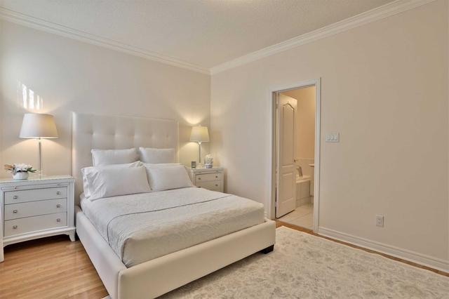 20 Delray Dr, House detached with 2 bedrooms, 2 bathrooms and 2 parking in Markham ON | Image 8