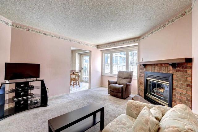 2 - 2275 Credit Valley Rd, Townhouse with 3 bedrooms, 4 bathrooms and 2 parking in Mississauga ON | Image 7