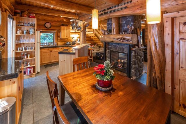 228 Wapiti Creek Road, House detached with 9 bedrooms, 4 bathrooms and 1 parking in Kootenay Boundary E BC | Image 38