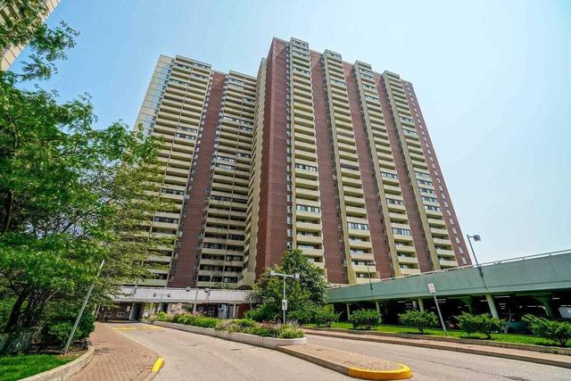 2810 - 5 Massey Sq, Condo with 2 bedrooms, 1 bathrooms and 1 parking in Toronto ON | Image 1