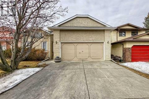 209 Wood Valley Place Sw, Calgary, AB, T2W5T8 | Card Image