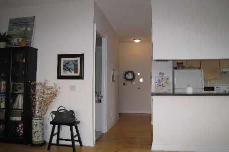 uph05 - 51 Saddlecreek Dr, Condo with 2 bedrooms, 2 bathrooms and 2 parking in Markham ON | Image 5