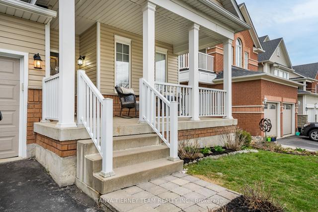 21 Melody Dr, House detached with 2 bedrooms, 2 bathrooms and 2 parking in Whitby ON | Image 28