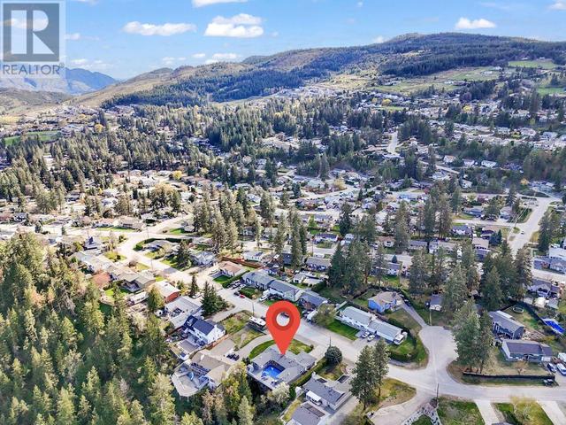3305 Mcgregor Road, House detached with 3 bedrooms, 2 bathrooms and 6 parking in West Kelowna BC | Image 46