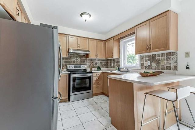 4 - 19 Skeens Lane, House attached with 3 bedrooms, 3 bathrooms and 2 parking in Toronto ON | Image 8