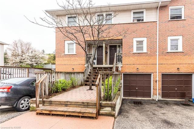 18 - 465 Beechwood Place, House attached with 2 bedrooms, 1 bathrooms and 2 parking in Waterloo ON | Image 3