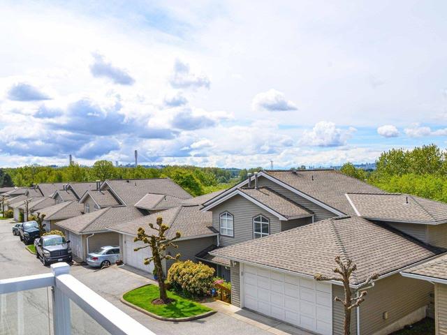 1146 O'flaherty Gate, House attached with 3 bedrooms, 2 bathrooms and null parking in Port Coquitlam BC | Image 13