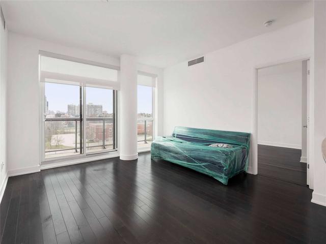 7608 Yonge St, Condo with 2 bedrooms, 2 bathrooms and 2 parking in Vaughan ON | Image 7