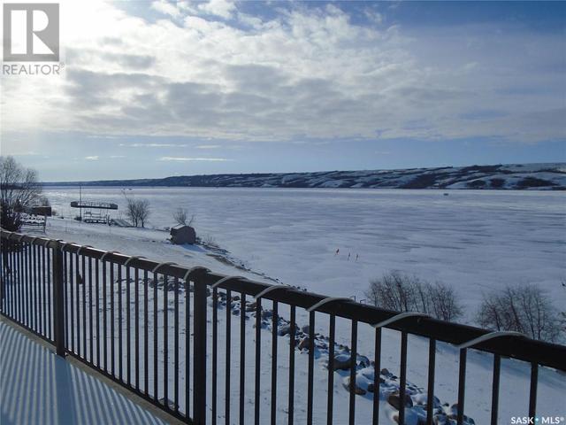 6 Deer Ridge Estates, House detached with 6 bedrooms, 4 bathrooms and null parking in North Grove SK | Image 2