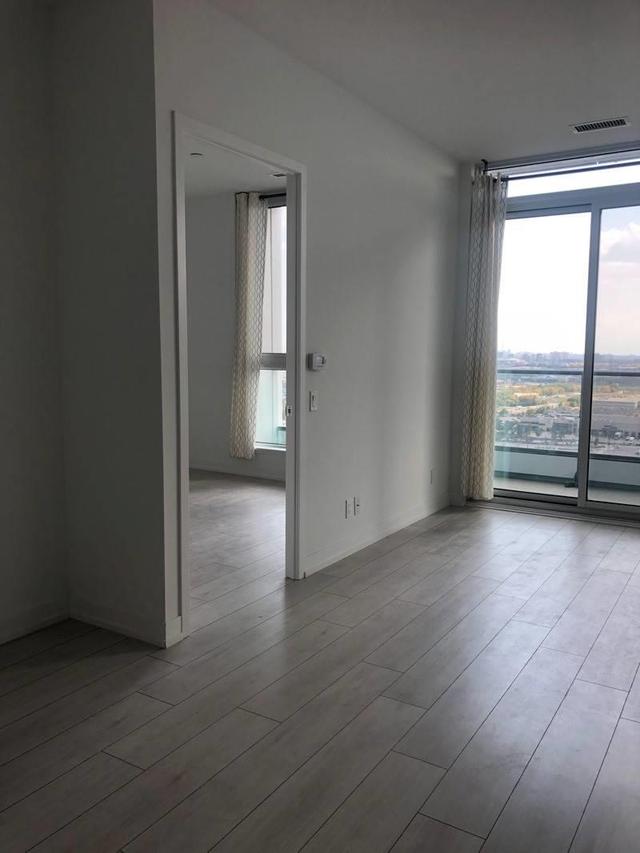0000 - 898 Portage Pkwy, Condo with 2 bedrooms, 2 bathrooms and 0 parking in Vaughan ON | Image 6