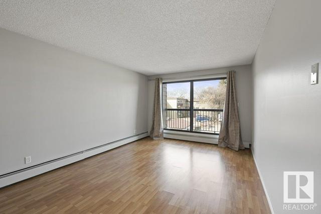 302 - 11040 82 St Nw, Condo with 1 bedrooms, 1 bathrooms and 1 parking in Edmonton AB | Image 3