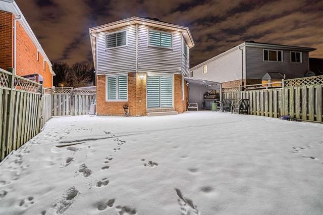 21 Duggan Dr, House detached with 4 bedrooms, 5 bathrooms and 5 parking in Brampton ON | Image 32