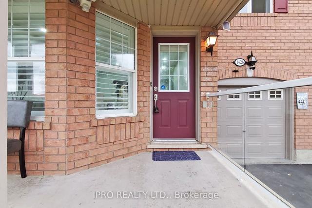 1426 Pate Crt, House semidetached with 4 bedrooms, 4 bathrooms and 3 parking in Mississauga ON | Image 36