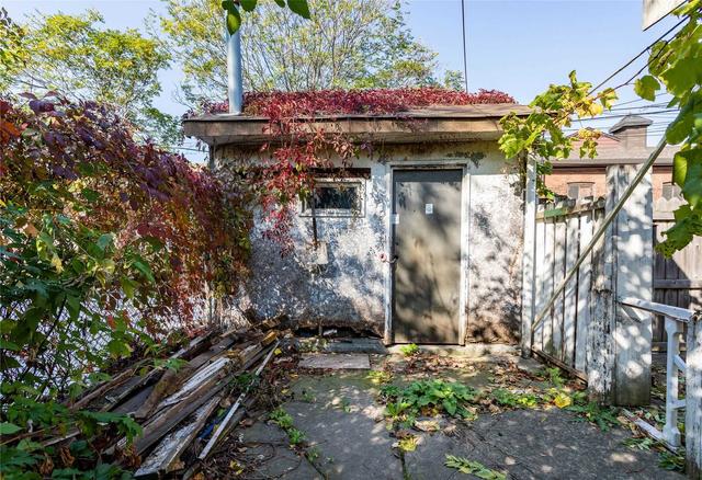 123 East Ave N, House semidetached with 3 bedrooms, 1 bathrooms and 3 parking in Hamilton ON | Image 29