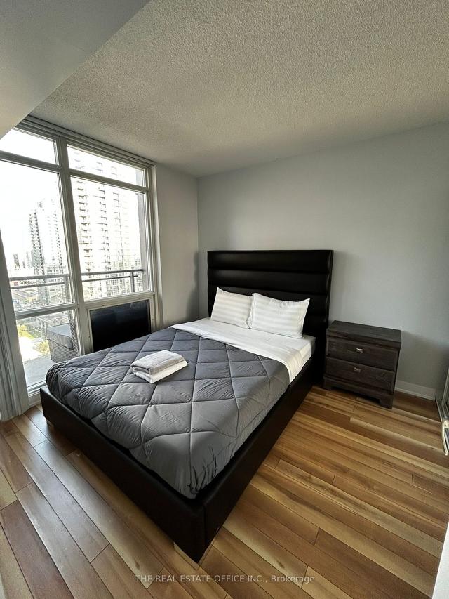 2808 - 15 Fort York Blvd, Condo with 2 bedrooms, 2 bathrooms and 1 parking in Toronto ON | Image 14
