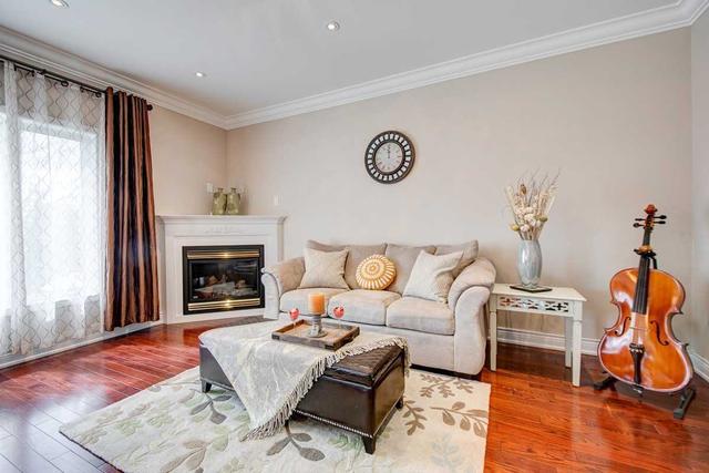 172 Stave Cres, House detached with 4 bedrooms, 4 bathrooms and 6 parking in Richmond Hill ON | Image 6