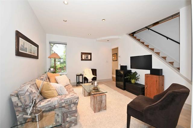 144 Glebemount Ave, House detached with 3 bedrooms, 2 bathrooms and 0 parking in Toronto ON | Image 29