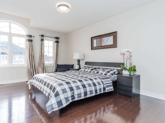 20 Berkwood Hllw, House detached with 4 bedrooms, 5 bathrooms and 4 parking in Brampton ON | Image 25