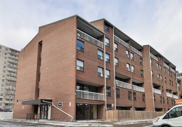309 - 4064 Lawrence Ave, Condo with 2 bedrooms, 1 bathrooms and 1 parking in Toronto ON | Image 12